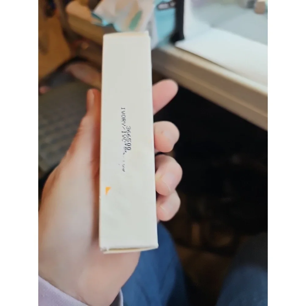 Mary Kay Full Coverage Foundation 1 fl oz NEW, in‎ box